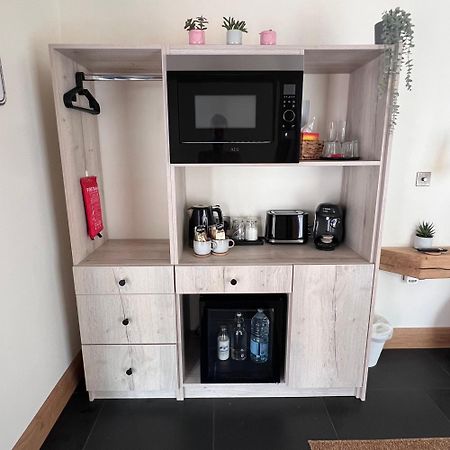 Luxury Courtyard Studio In Лланголлен Екстер'єр фото